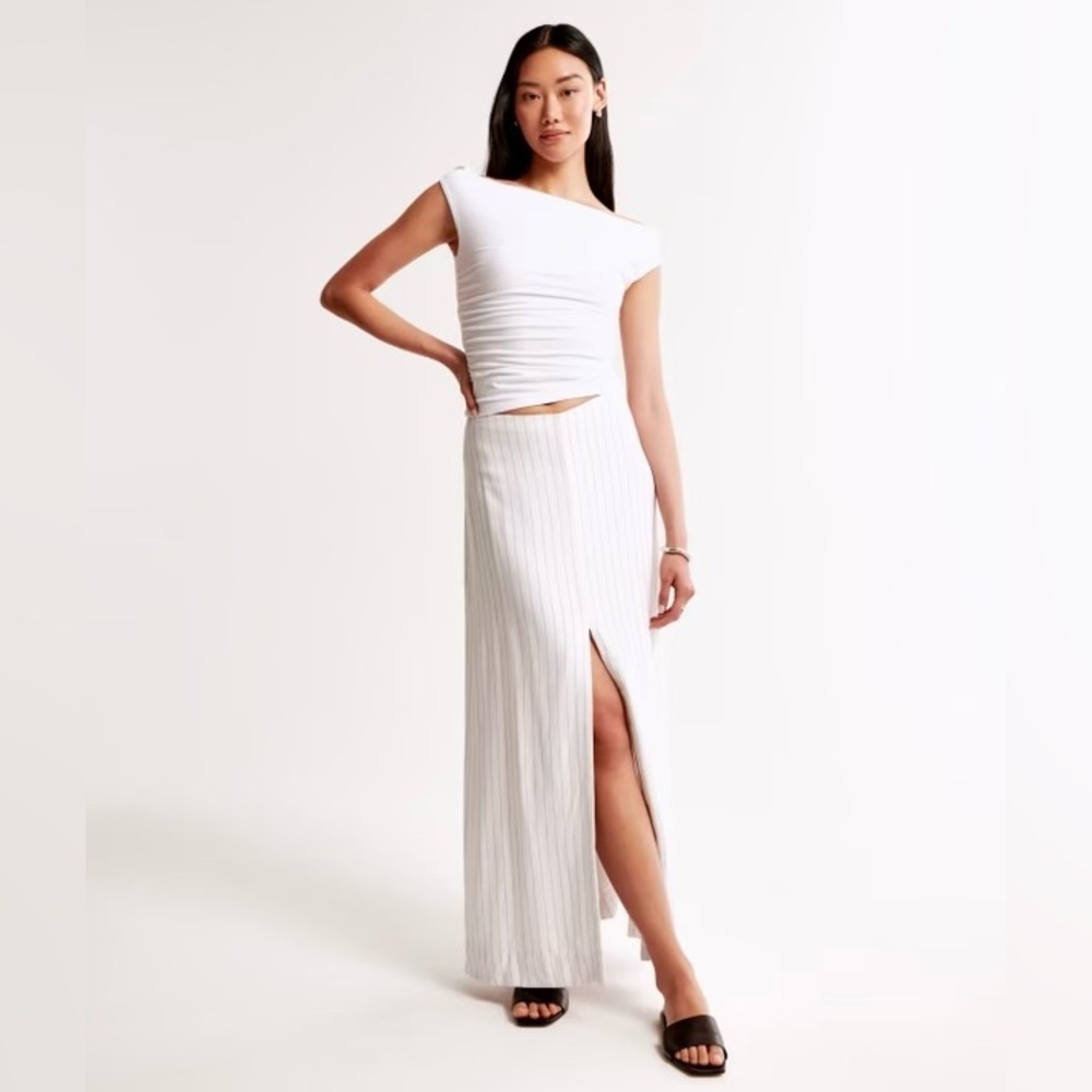 Abercrombie & Fitch Linen Blend Maxi Skirt